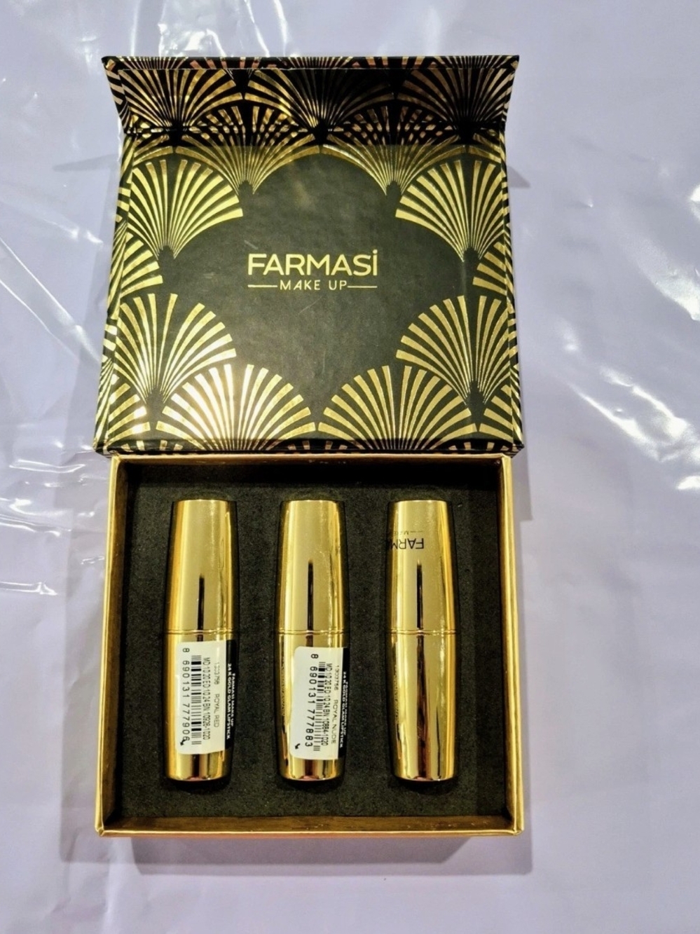 Farmasi Gold Lipstick Set with Decorative Gift Box